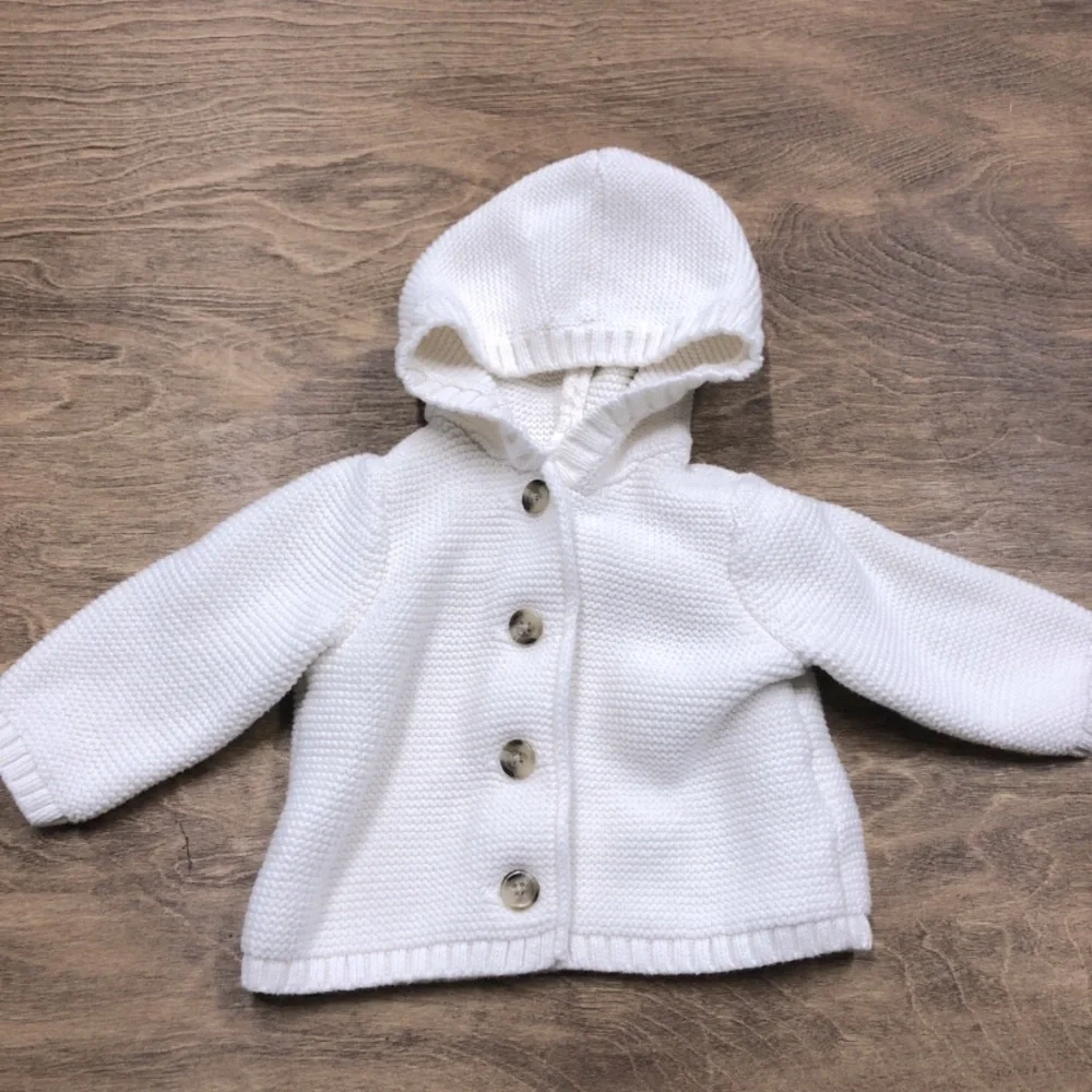 Old Navy 3-6 Months Unisex Cream Knit Cardigan Button Up Hooded Sweater